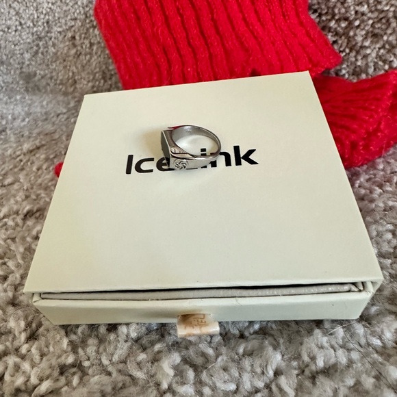 BLACK ÓNIX RING - SIZE 5 - Picture 4 of 8